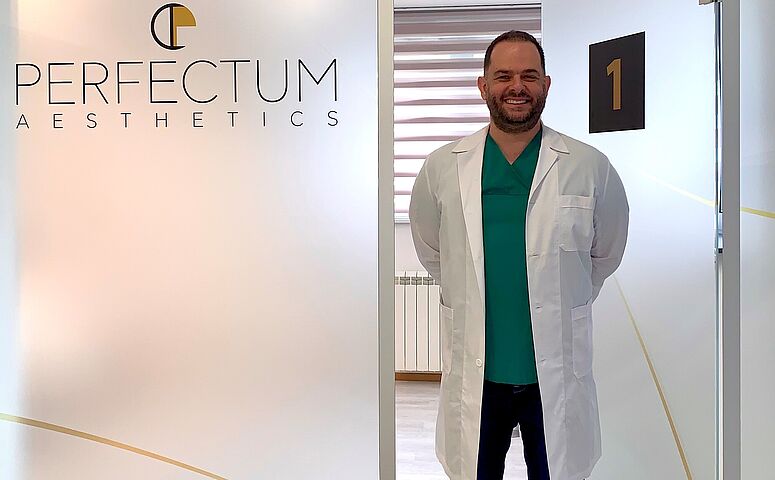 Dr Konstantinos Michos - plastični i rekonstruktivni hirurg